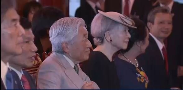 भियतनामको भ्रमणमा व्यस्त जापानी शाही दम्पती