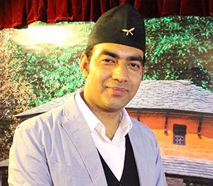 जापानबाट पाण्डेले दिए कोसेली–’बानी मेरो यस्तै छ हाँस्ने बोलनी’ (भिडियो सहित)