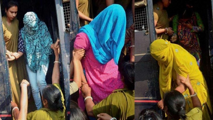 यी हुन बलिउडका चर्चित अभिनेत्री सेक्स स्क्याण्डलमा समातिएका