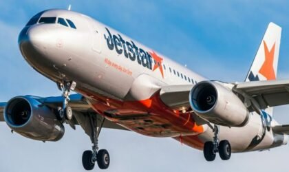 जापान : फुकुओका जाँदै गरेको विमानमा ‘बम छ’ भन्दै फोन आएपछि…