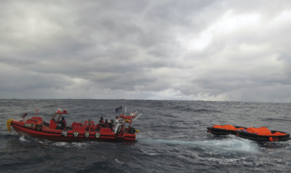 नागासाकी नजिकै समुद्रमा डुबेको पानीजहाजबाट १३ जनाको उद्दार