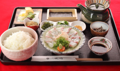 गरिब विद्यार्थीहरुलाई निःशुल्क खाना दिने जापानी रेष्टुराँधनीको नयाँ आउटलेट