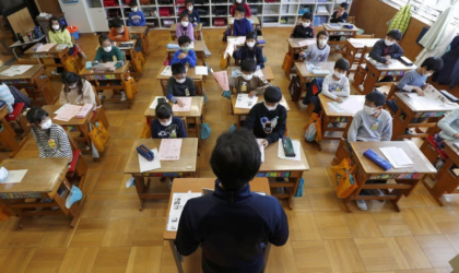 कीर्तिमानी स्तरमा पुग्यो जापानमा जागिर छाड्ने शिक्षकको संख्या