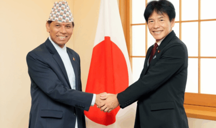 राजदूत सुवेदीद्वारा जापानका उपमन्त्री शिमादासँग शिष्टाचार भेट