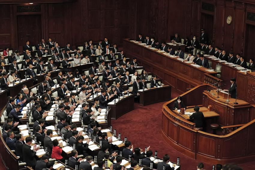 जापानलाई बलियो र समृद्ध बनाउन नीतिगत परिवर्तन : ताकाइची